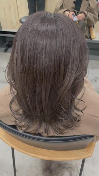 ミディアム カラー インナーカラー 推し ブリーチ  髪質改善のヘアスタイル