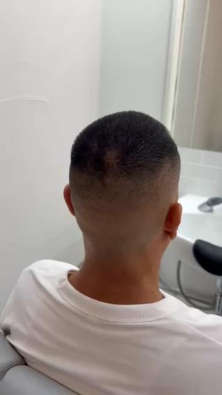メンズ 高澤 ひかるのヘアスタイル