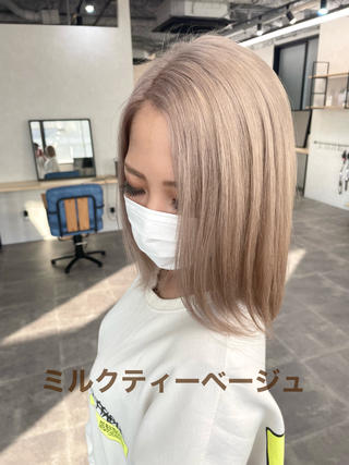 ミディアム カラー ハイトーン カラーのヘアスタイル