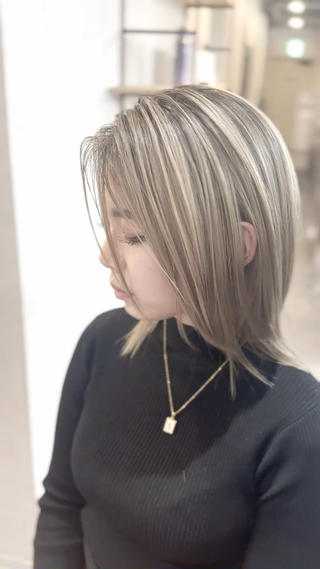 ミディアム カラー シール、 ハネエクステのヘアスタイル