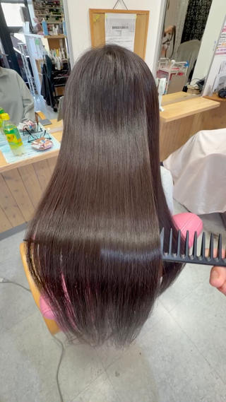 ロング モリタ ミサキのヘアスタイル