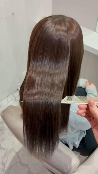ツヤ髪縮毛矯正
癖、ボリュームを抑えて、サラサラなストレート髪に
毎日のお手入れがとても楽に、扱いやすくなります

縮毛矯正モデル様まだまだ大募集中です
朝の準備時間を短くしたい方にも縮毛矯正おすすめです！ 
