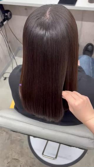 艶感たっぷりの美髪ストレート
髪質改善トリートメント