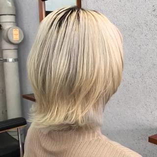 ホワイトベージュ×ウルフボブ
お客様の90%はウルフカット
髪のコンディションによりますがブリーチ2〜3回必要になります。
また、施術時間は4〜5時間必要になります。
こんな悩みがある方はぜひ一度ご来店ください♪♪
◉ウルフカットにしたいけど、自信が無い方
◉自分に似合ったウルフカットがわからない方
◉ウルフカットにしても、セットが面倒臭い方
など
ウルフカットは髪の長さ、顔まわりのデザインが重要になってきます。
ウルフカットをしたいけど、自信がない方お任せ下さい!
特にカットは得意です。また、ショートヘアは細部までこだわりを持って施術させていただいています!
