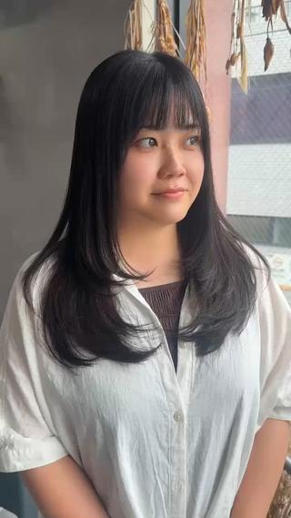 ロング ウルフ レイヤー パーマ🪐MANAのヘアスタイル