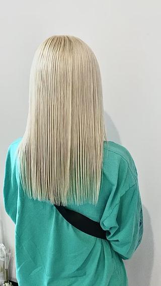 抜きっぱなしブリーチのブロンドカラー