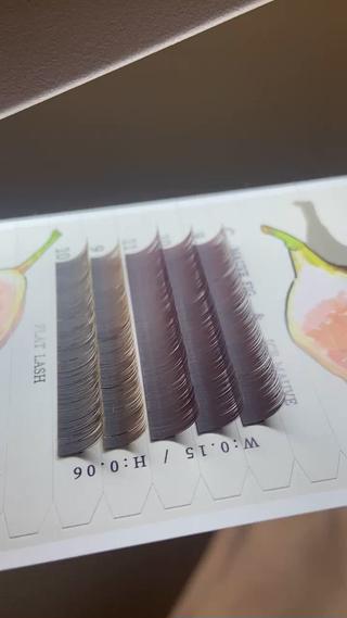 【バインドロック】【フラットラッシュ】でも
カラーマツエク
こちらのカラーの場合は↓.
【MAUVE FIG】800円
cカール
長さ9.10.11
【ICE MAUVE】800円
Cカール
長さ9.10