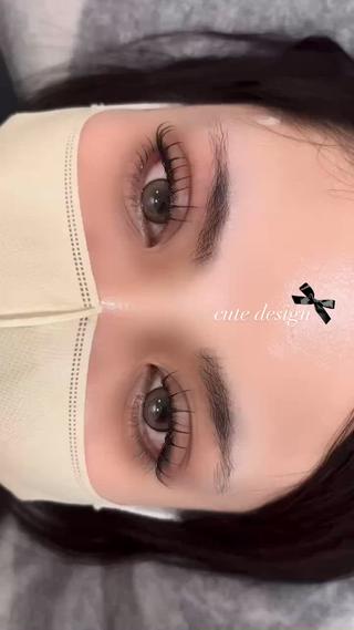 束感まつ毛が可愛い( 〃ᵒ̴̶̷᷄꒳ᵒ̴̶̷᷅〃و)و "
束感仕上げご希望の方はお気軽に仰って下さい