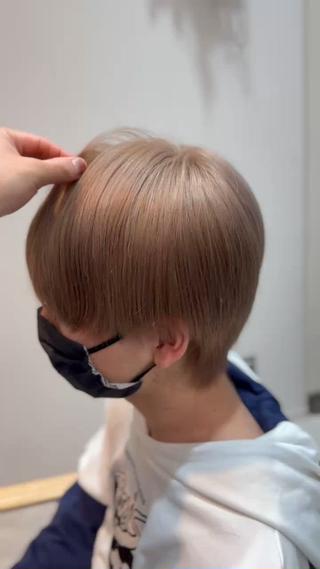 ショート メンズ 青木 大のヘアスタイル