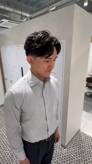 パーマ メンズ 俵 知広のヘアスタイル