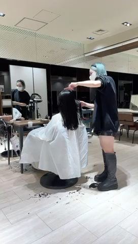 ロング SHION/銀座 まとまるカット🩵のヘアスタイル