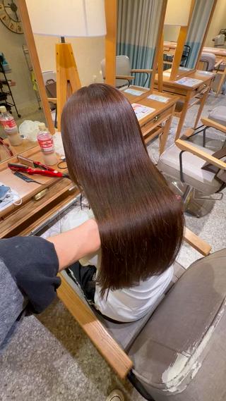 ロング 吉良祐樹 艶カラー/縮毛矯正のヘアスタイル