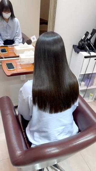 ロング カラー パーマ ヘアアレンジ ✨髪質改善専門店✨ QOLU✨のヘアスタイル
