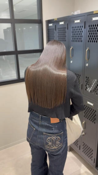 ロング カラー パーマ ヘアアレンジ メンズ キッズ ネイル マツエク・マツパ アイブロウ ✨髪質改善専門店✨ QOLU✨のヘアスタイル