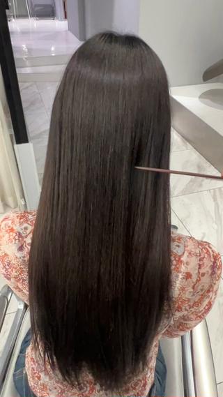 ロング ハイトーン✖️ 縮毛矯正シュンペイのヘアスタイル