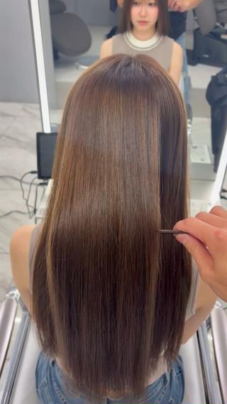 ロング ハイトーン✖️ 縮毛矯正シュンペイのヘアスタイル