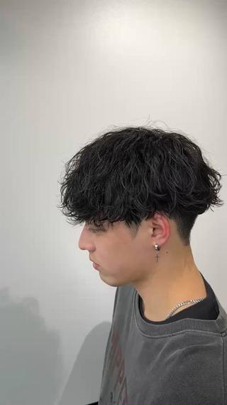 ショート 千葉弘平 🔥波巻き特化🔥のヘアスタイル