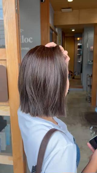 カラー miloc sayaのヘアスタイル