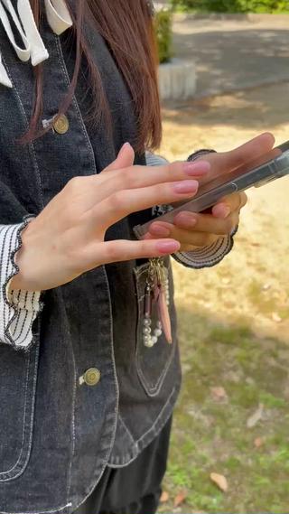 手元が可愛い