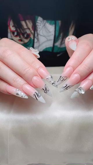 ネイル Sora nail 長さ出し専門店のネイルデザイン