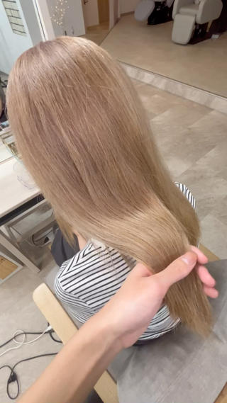 カラー ✨透明感カラー✨ 大和のヘアスタイル