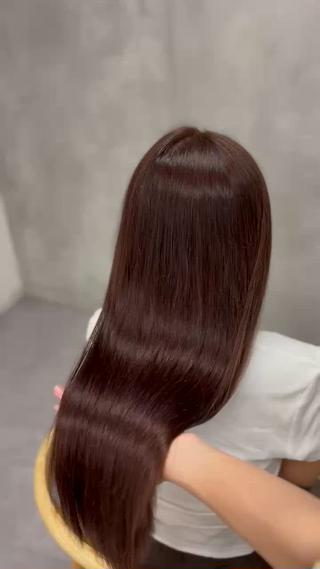 ロング omocha umiのヘアスタイル