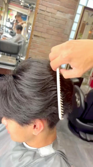 メンズ 大関 愛覇のヘアスタイル