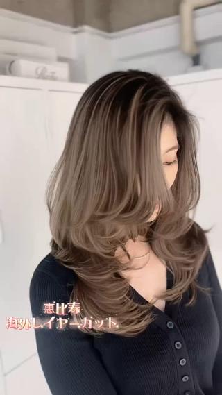 セミロング 奥野 貴史 代表 レイヤーのヘアスタイル
