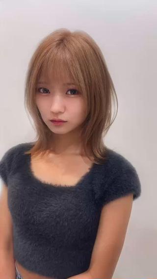 ミディアム カラー Aster 店長 れおんのヘアスタイル