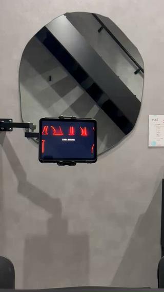 待ち時間にタブレットの視聴が可能です
