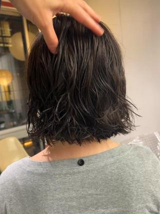 バックシルエット