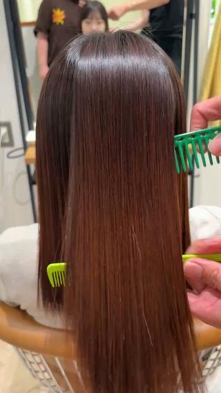 セミロング Londnaitre /Miriaのヘアスタイル