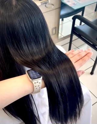 ロング 🫧艶 ×透明感🫧 吉田 陽菜のヘアスタイル