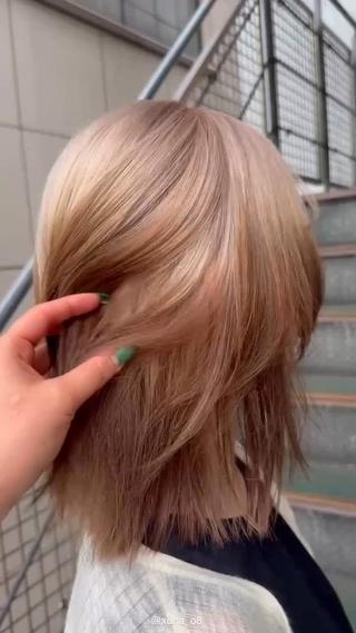guest 

パーマからハイトーン得意なので是非一度お任せください 