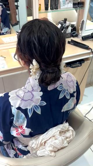 ロング ヘアアレンジ 宮永 璃沙のヘアスタイル