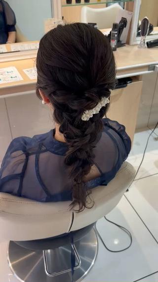 ロング ヘアアレンジ 宮永 璃沙のヘアスタイル