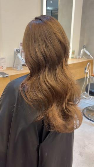 ロング カラー 韓国🇰🇷透明感 ERIのヘアスタイル