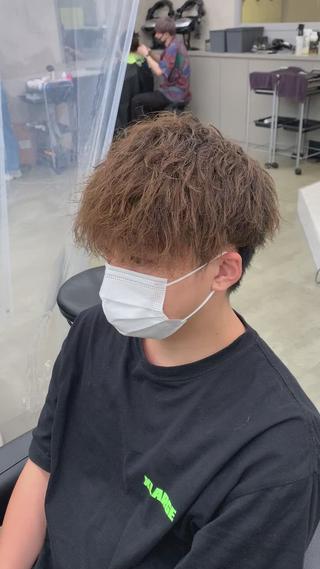 ショート パーマ メンズ メンズパーマ特化 TAIGAのヘアスタイル
