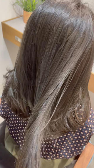 ミディアム ハイライトバレイヤー ジュ&縮毛矯正✨櫻野のヘアスタイル