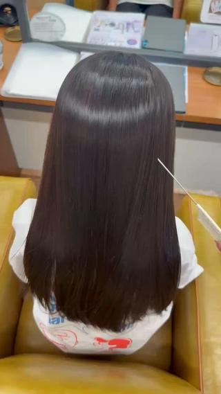 ロング 多久和 亜依のヘアスタイル