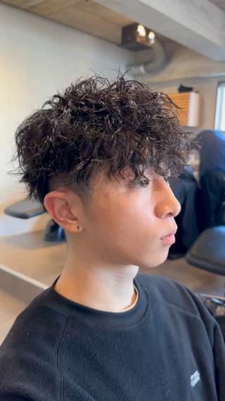 ショート パーマ メンズ &グループ代表取締役 KOHEIのヘアスタイル