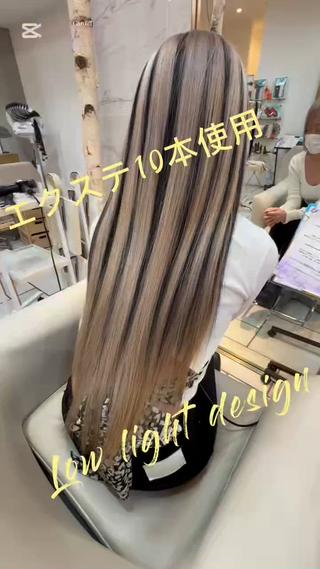 ブリーチのクーポンに10本だけエクステを付けて
周りと被らない冬ギャルスタイルに