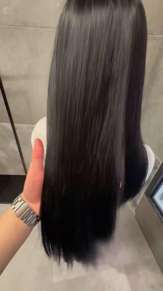 カラー BEL Hinataのヘアスタイル