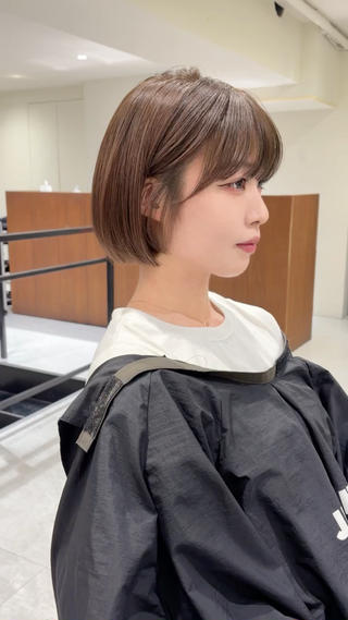 ショート カラー 小顔ボブ jilblanカホのヘアスタイル