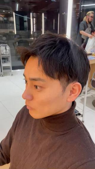 アップバングショートスタイル