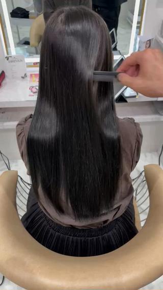 髪質にお悩みある方是非一度ご予約ください！
絶対に綺麗にして見せます 