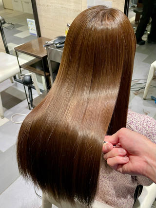 ロング LABO Tokyo 池袋店のヘアスタイル
