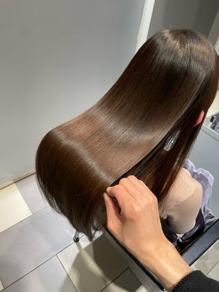 ロング LABO Tokyo 池袋店のヘアスタイル