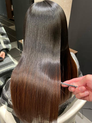 ロング LABO Tokyo 池袋店のヘアスタイル