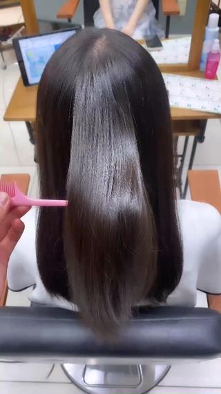 お悩みに合わせたトリートメントでサラサラヘアに 